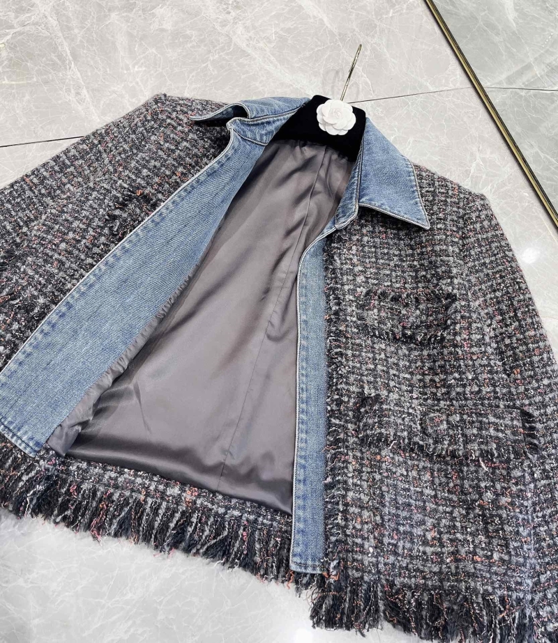 Ch**el outwear